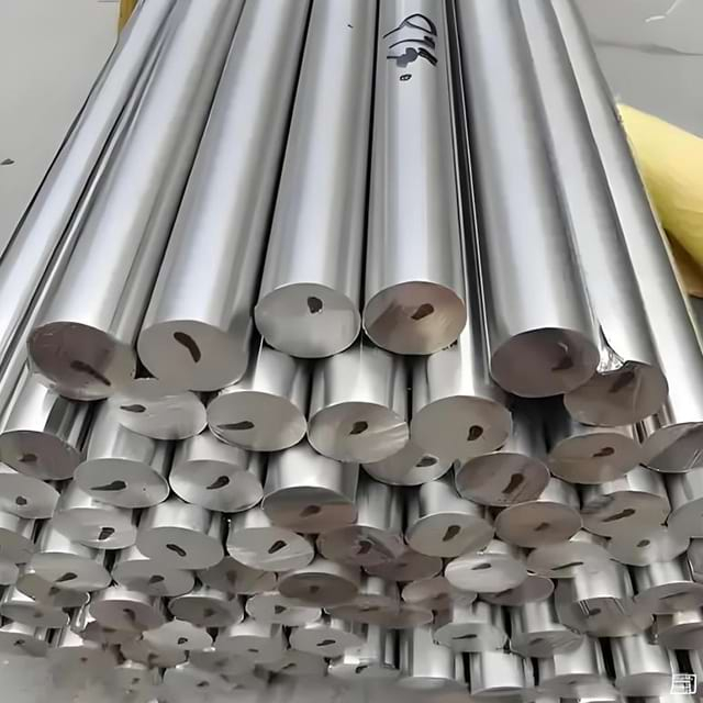 Martensitische Chrom -Edelstahl -Legierung 410 UNS S41000 (410) / UNS S41008 (410S) Stangen